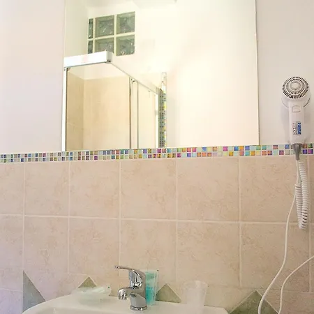 Antico Mulino 3* אג'רולה